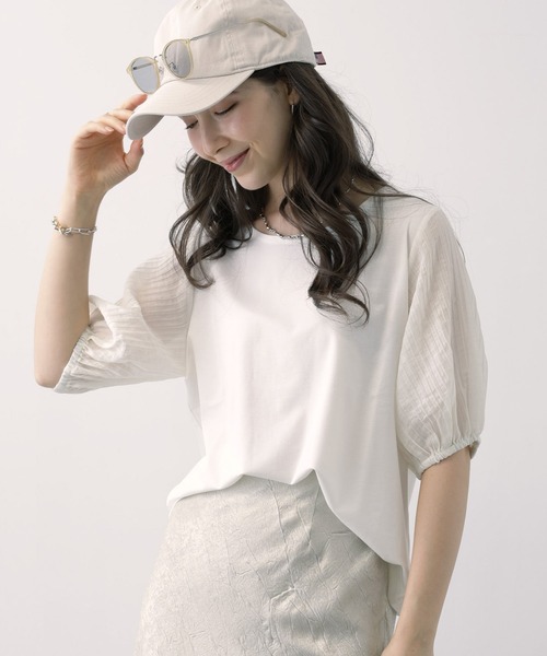 saloon（サルーン）の「SALOON(サルーン)/ラメプリーツプルオーバー【手洗い可】五分袖（Tシャツ/カットソー・レディース・ベージュ/ブラック/オフホワイト・FREE）」の16枚目の写真