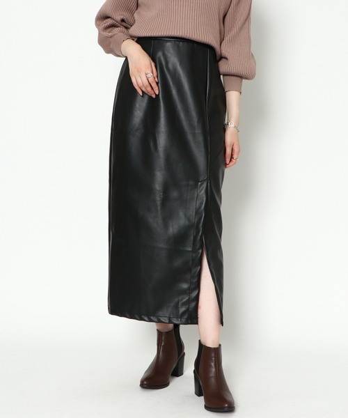 ブラックタイトスカート 合成皮革 スリット入り