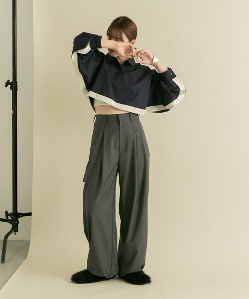 【セール】バイカラーヘムクロップドシャツ（シャツ/ブラウス）｜KBF（ケイビーエフ）