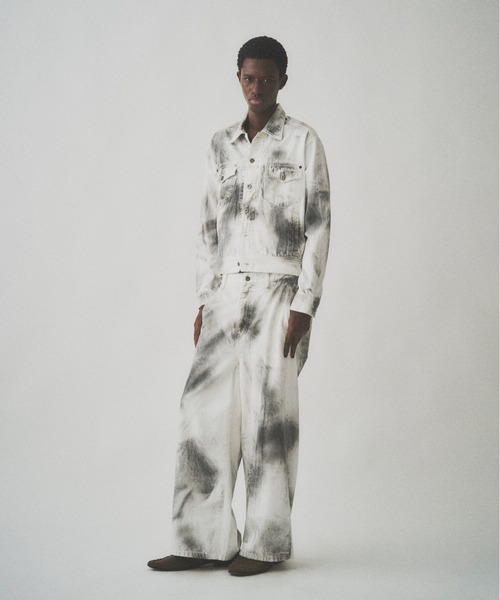 Juha(ユハ)の「SPRAY SHORT DENIM JACKET(デニムジャケット・メンズ・ホワイト×ブラック・4/3)」の4枚目の写真