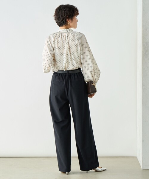 NOLLEY’S Sophi(ノーリーズソフィ)の「ウォッシャブル両面起毛セミワイドパンツ(その他パンツ・レディース・チャコールグレー/ライトグレー/ブラック/オフホワイト・36/38/34)」の3枚目の写真