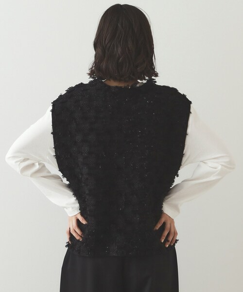 OPAQUE.CLIP（オペークドットクリップ）の「◆ラメツイード風ニットベスト【洗濯機洗い可】（ニット/セーター・レディース・ライトグレー/ブラック/ネイビー・40/38）」の18枚目の写真