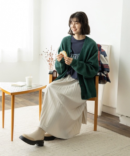 niko and...(ニコアンド)の「レザーライクプリーツスカート(スカート・レディース・ブラック/アイボリー・MEDIUM/LARGE)」の7枚目の写真