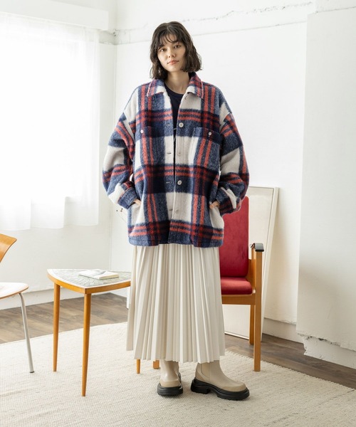 niko and...(ニコアンド)の「レザーライクプリーツスカート(スカート・レディース・ブラック/アイボリー・MEDIUM/LARGE)」の11枚目の写真