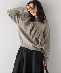 アシンメトリーフリルニット