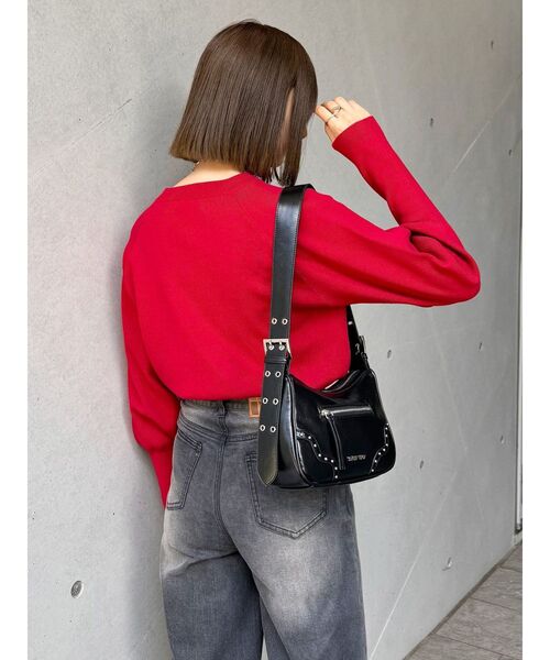 MURUA（ムルーア）の「スタッズハーフムーンバッグ（ハンドバッグ・レディース・ゴールド系その他/ブラック・FREE）」の10枚目の写真