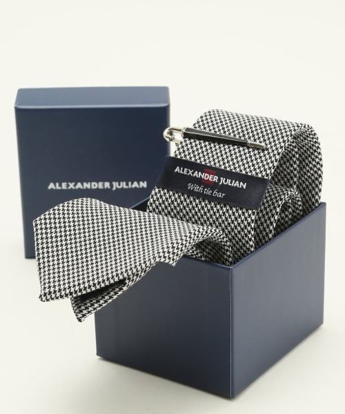 Alexander Julian（アレキサンダージュリアン）の「アレキサンダージュリアン シルク混 ネクタイ＆タイバーセット アンブレラチェック（ネクタイ・メンズ・ブラック×ホワイト/ベージュ・FREE）」の2枚目の写真