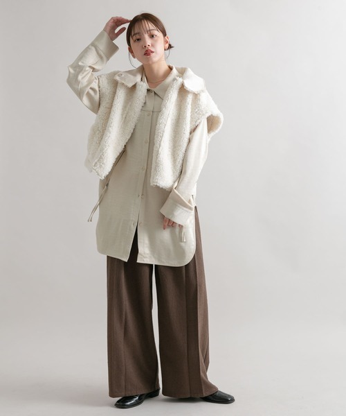 KBF（ケイビーエフ）の「サテンロングシャツ（シャツ/ブラウス・レディース・ベージュ/ネイビー/ブラウン・ONE）」の14枚目の写真