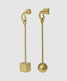 JACQUEMUS / ジャックムス | LES BOUCLES ROND CARRE ピアス