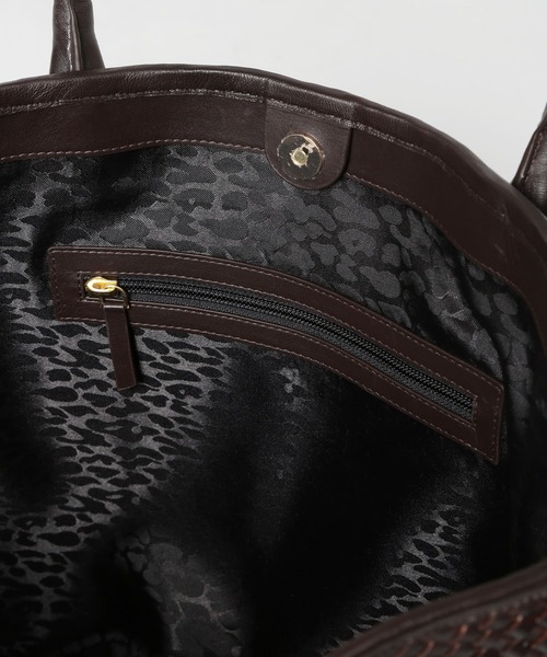 MEN'S BIGI（メンズビギ）の「【HOLLINGWORTH COUNTRY OUTFITTERS】編み込みレザートートバッグ（トートバッグ・メンズ・ブラウン/ブラック・FREE）」の8枚目の写真