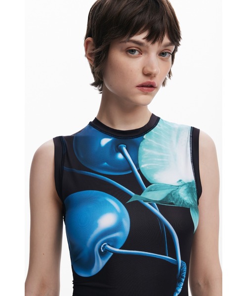 Desigual(デシグアル)の「VESTFRUITS コズミックチェリー タンクワンピース(ワンピース・レディース・ブラック・XL/L/M/S/XS)」の5枚目の写真