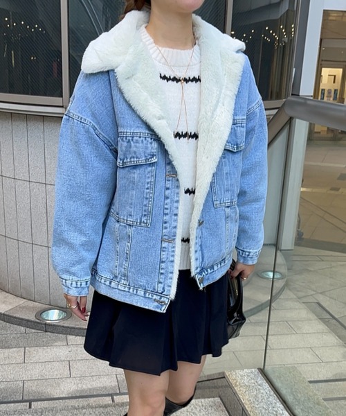 paravion（パラビオン）の「ボア付きオーバーデニムジャケット（デニムジャケット・レディース・ブルー・SMALL/MEDIUM）」の6枚目の写真