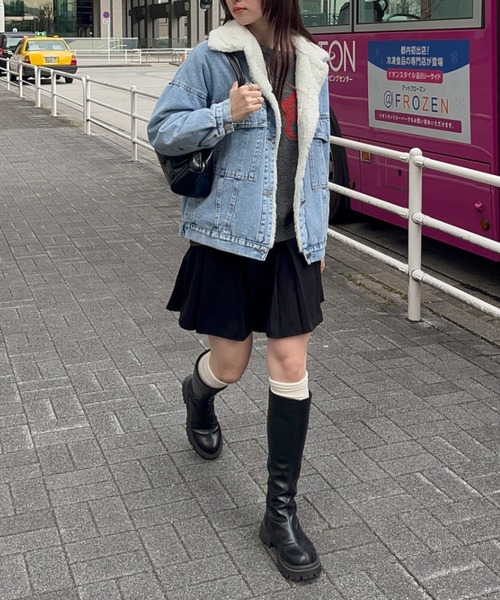 paravion（パラビオン）の「ボア付きオーバーデニムジャケット（デニムジャケット・レディース・ブルー・SMALL/MEDIUM）」の8枚目の写真