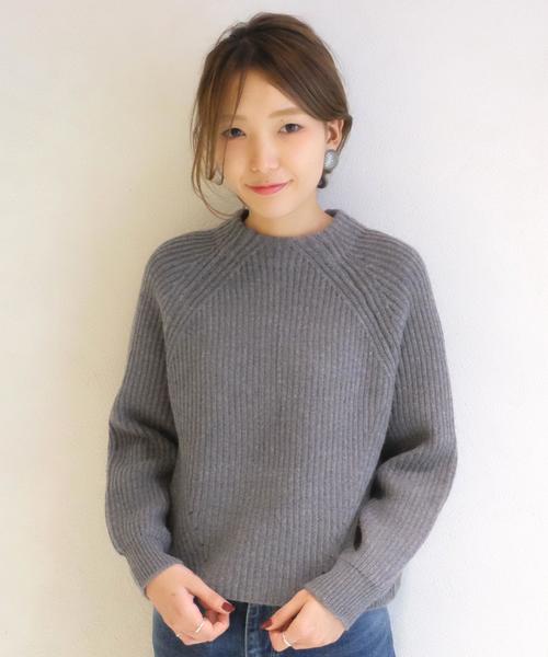 Another Edition(アナザーエディション)の「畦バックスリットプルオーバー/AEBC W/Nアゼ BACK スリット PO(ニット/セーター・レディース・オフホワイト/ブラック/グレー/ワインレッド・フリー)」の3枚目の写真