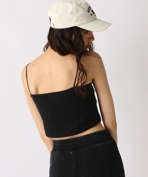 FOREVER 21（フォーエバー トゥエンティーワン）の「【2025SS】カップ付きクロップドキャミ（キャミソール・レディース・オフホワイト/ブルー/ブラック/ブラウン・SMALL/MEDIUM/LARGE）」の22枚目の写真