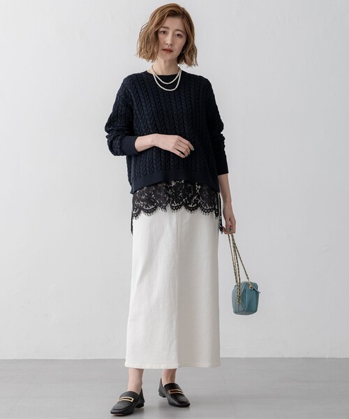 23区 L(ニジュウサンクオオキイサイズ)の「【Oggi3月号掲載/洗える】コットンギマ ケーブル ニット(ニット/セーター・レディース・ホワイト系/ネイビー系/ベージュ系/ライトグリーン系・46/44)」の8枚目の写真