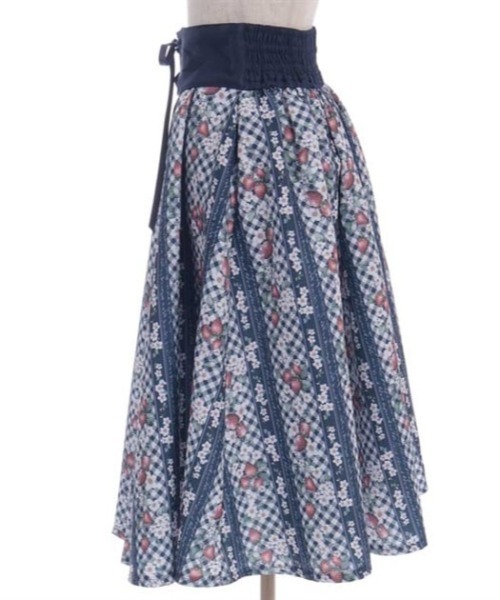 axes femme(アクシーズファム)の「ストロベリーチェック柄スカート(スカート・レディース・ネイビー/ブラウン/レッド・FREE)」の15枚目の写真