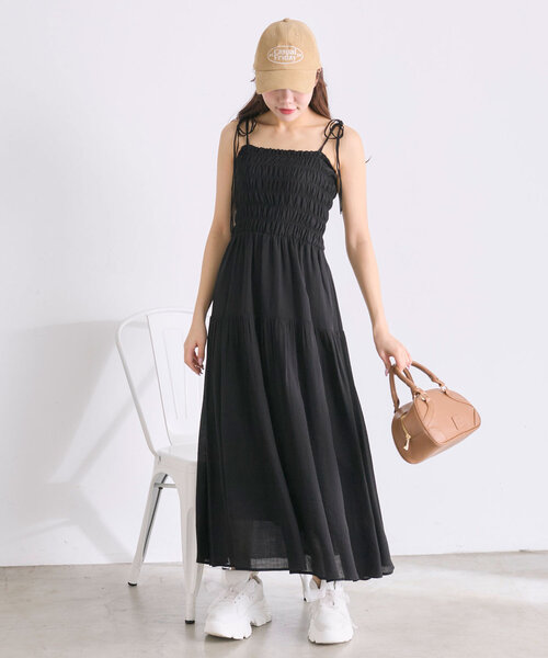 OLIVE des OLIVE(オリーブデオリーブ)の「肩リボンシャーリングキャミワンピ(ワンピース・レディース・イエロー/ブラック/オフホワイト/チェック・SMALL/MEDIUM)」の11枚目の写真