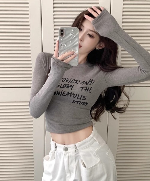 SHEPP(シープ)の「ショート丈 プリント ロンT(Tシャツ/カットソー・レディース・ブラック/グレー/ブラウン・M/L/S)」の3枚目の写真