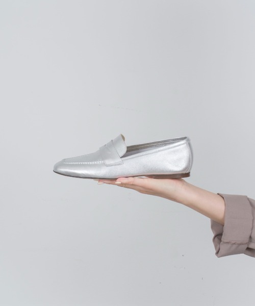 CORSO ROMA，9（コルソローマ）の「【CORSO ROMA,9/コルソローマ9】レザー　コイン ローファー（ローファー・レディース・ブラック/シルバー/ホワイト・37/39/38/36）」の4枚目の写真