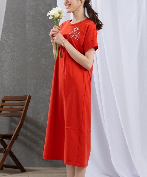STUDIO PICONE(スタジオピッコーネ)の「バックベルト刺繍ワンピース(ワンピース・レディース・ライトグリーン/レッド/ブラック/ベージュ・LL/L/M)」の14枚目の写真