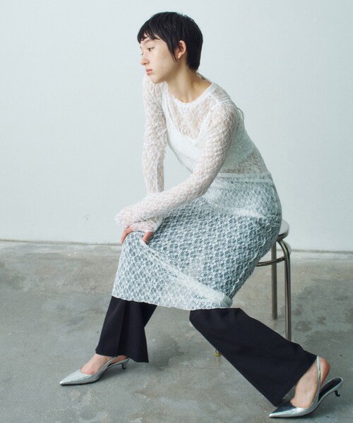 CODE A(コードエー)の「stretch lace cami dress(ワンピース・レディース・パープル/ホワイト/ライトイエロー系・00)」の2枚目の写真
