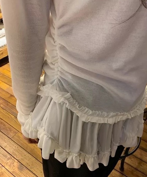 MEMECLE（メメクル）の「【 MEMECLE / メメクル 】シースルー 裾フリルレイヤード カットソー（Tシャツ/カットソー・レディース・ホワイト/ブラック・L/M/S）」の4枚目の写真
