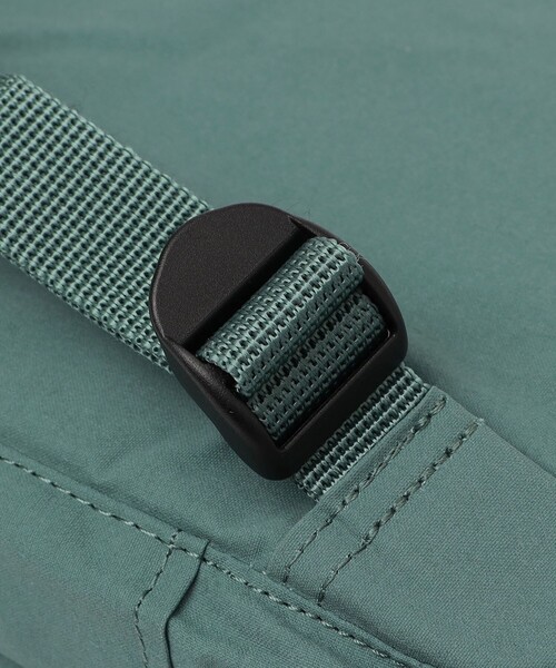 FJALL RAVEN （フェールラーベン）の「FJALL RAVEN: KANKEN 16L リュック <KIDS>（バックパック/リュック・キッズ・ブラック/ナチュラル/ライム/ラベンダー・ONE SIZE）」の8枚目の写真