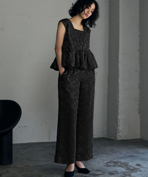 フェザー柄ジャガードペプラム セットアップ 結婚式 パンツドレス