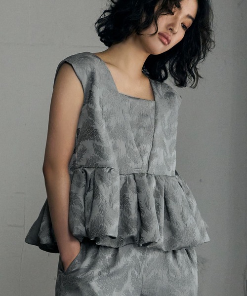 フェザー柄ジャガードペプラム セットアップ 結婚式 パンツドレス