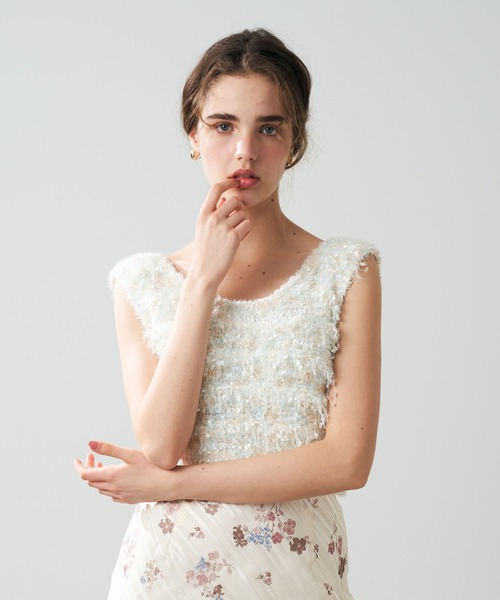 新品　The Girls Society フラッフィーフリンジニット ホワイト セール】フラッフィーフリンジニット（ニット/セーター）｜DEICY
