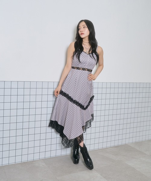 ANDGEEBEE（アンジービー）の「イレヘムレースキャミワンピ（ワンピース・レディース・グレー/ホワイト・FREE）」の4枚目の写真