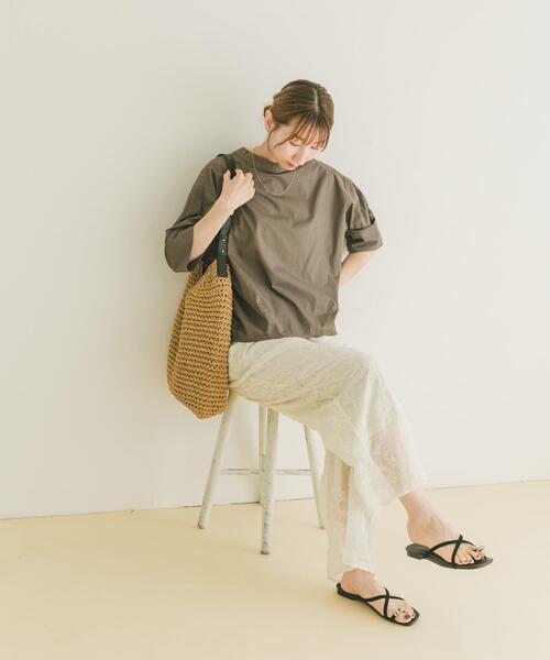 ITEMS URBANRESEARCH（アイテムズ アーバンリサーチ）の「5ブソデハイネックブラウス（シャツ/ブラウス・レディース・ブルー/チャコールグレー/ホワイト・FREE）」の15枚目の写真