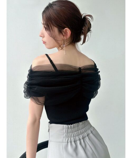 RESEXXY（リゼクシー）の「シアーコンビオフショルニット（ニット/セーター・レディース・ブラック/ホワイト/ブルー/ピンク・FREE）」の2枚目の写真