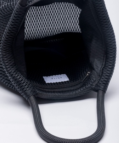 EDITA.(エディータ)の「洗濯機で洗える Washable loop handle circle bag シンプル / 通勤 / A4収納(トートバッグ・レディース・ブラック/ホワイト・FREE)」の20枚目の写真