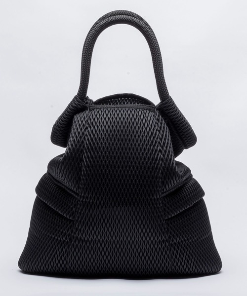EDITA.(エディータ)の「洗濯機で洗える Washable loop handle circle bag シンプル / 通勤 / A4収納(トートバッグ・レディース・ブラック/ホワイト・FREE)」の4枚目の写真