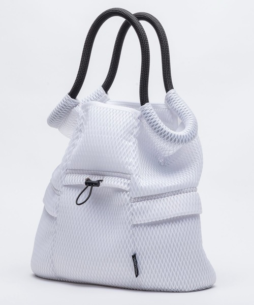 EDITA.(エディータ)の「洗濯機で洗える Washable loop handle circle bag シンプル / 通勤 / A4収納(トートバッグ・レディース・ブラック/ホワイト・FREE)」の22枚目の写真