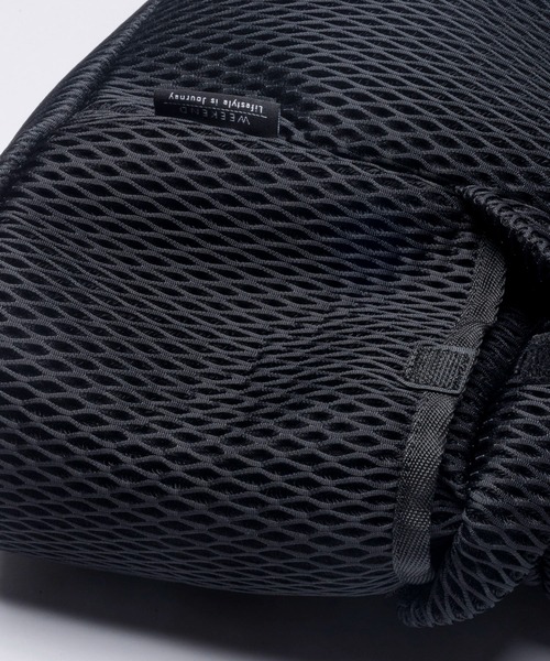 EDITA.(エディータ)の「洗濯機で洗える Washable loop handle circle bag シンプル / 通勤 / A4収納(トートバッグ・レディース・ブラック/ホワイト・FREE)」の8枚目の写真