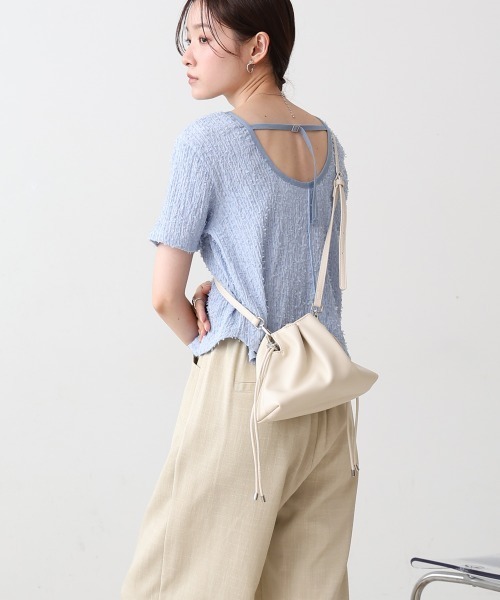 Bab（バブ）の「巾着ショルダーバッグ（ショルダーバッグ・レディース・ブラック/ベージュ/ブルー/オフホワイト・ONESIZE）」の5枚目の写真