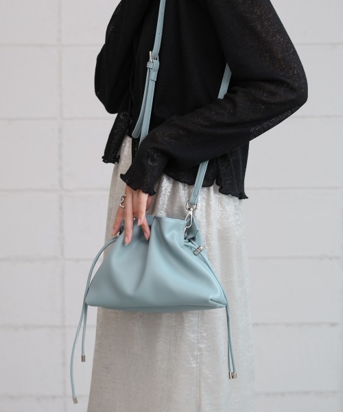 Bab（バブ）の「巾着ショルダーバッグ（ショルダーバッグ・レディース・ブラック/ベージュ/ブルー/オフホワイト・ONESIZE）」の19枚目の写真