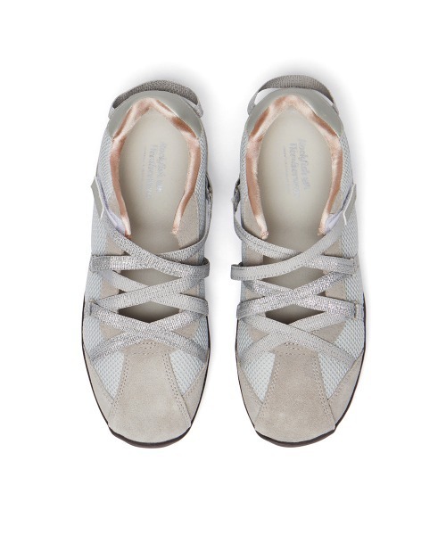 ROCKFISH WEATHERWEAR（ロックフィッシュウェザーウェア）の「ZANE X-STRAP SNEAKERS（スニーカー・レディース・ブラック/チャコール/ベージュ/シルバー・23.0cm/23.5cm/24.0cm/24.5cm/25.0cm）」の8枚目の写真