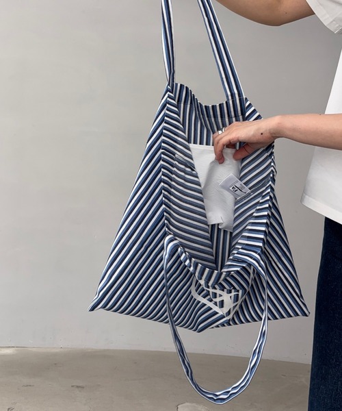 milk COACH トートバッグ ロゴ ストライプ Coach Cargo Tote Bag 26 With Rainbow | Brixton Baker