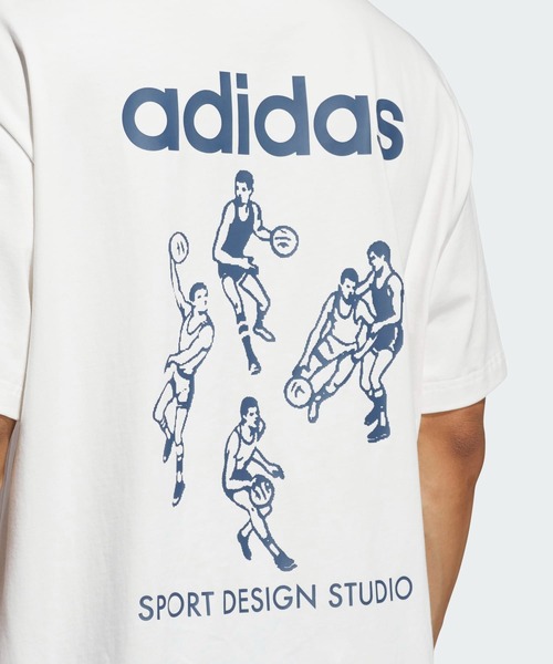 【adidas】プレイヤーグラフィックTシャツ adidas tシャツ Sport Design Studio プレイヤーグラフィック