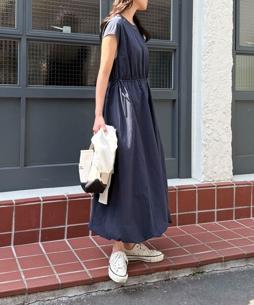 fredy emue（フレディエミュ）の「バルーンフレンチワンピース（ワンピース・レディース・サックスブルー/オフホワイト/ネイビー・38/36）」の7枚目の写真