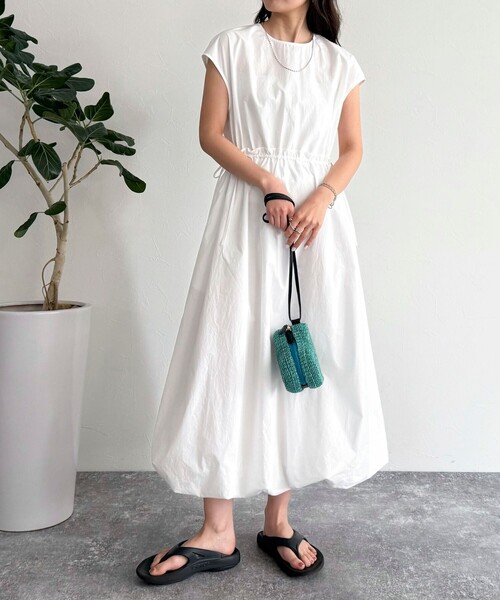 fredy emue（フレディエミュ）の「バルーンフレンチワンピース（ワンピース・レディース・サックスブルー/オフホワイト/ネイビー・38/36）」の22枚目の写真