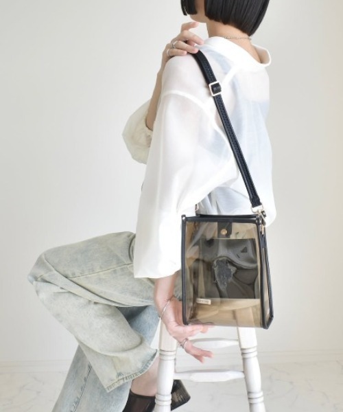 U.S. POLO ASSN.(ユーエスポロアッスン)の「【U.S. POLO ASSN.】 ユーエスポロアッスン WaterBeach ショルダーバッグ USPA-2698(ショルダーバッグ・レディース・ネイビー/ブラック/ホワイト/ブラウン・FREE)」の12枚目の写真