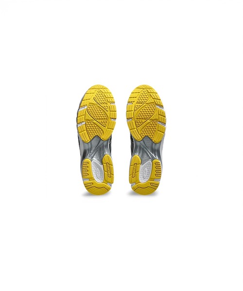 ASICS(アシックス)の「GEL-DS TRAINER 14 101(スニーカー・メンズ・ホワイト・26/26.5/27/27.5)」の2枚目の写真