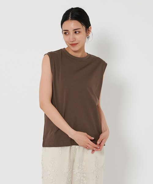 BEAUTY&YOUTH UNITED ARROWS(ビューティーアンドユースユナイテッドアローズ)の「クリアハイゲージ ノースリーブカットソー(Tシャツ/カットソー・レディース・ホワイト/ダークグレー/ダークブラウン・FREE)」の5枚目の写真