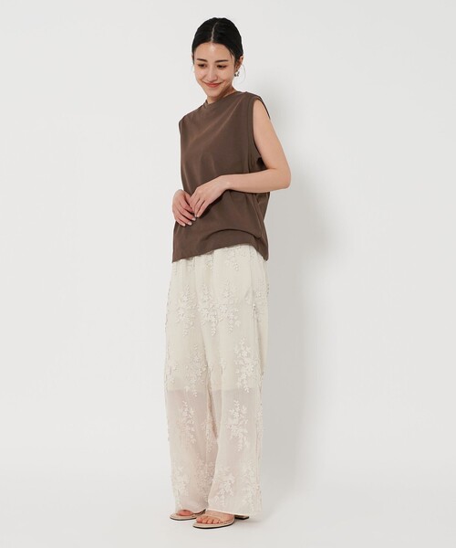 BEAUTY&YOUTH UNITED ARROWS(ビューティーアンドユースユナイテッドアローズ)の「クリアハイゲージ ノースリーブカットソー(Tシャツ/カットソー・レディース・ホワイト/ダークグレー/ダークブラウン・FREE)」の6枚目の写真