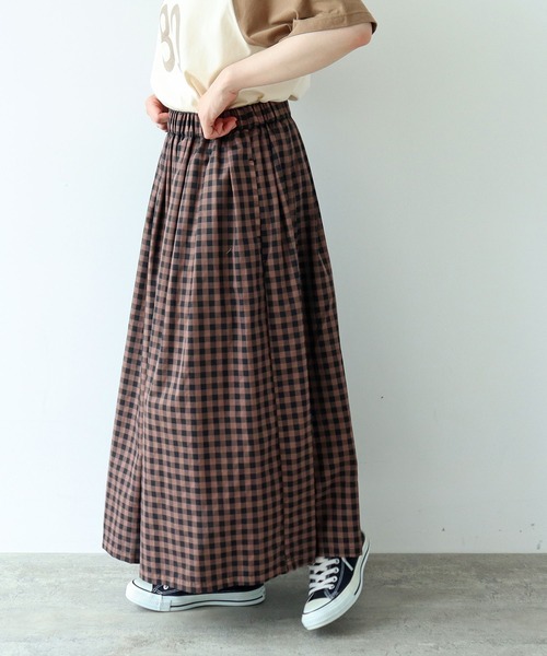 PAR ICI(パーリッシィ)の「製品染め ギンガムチェックスカート(スカート・レディース・チャコールグレー/ダークブラウン・FREE)」の11枚目の写真